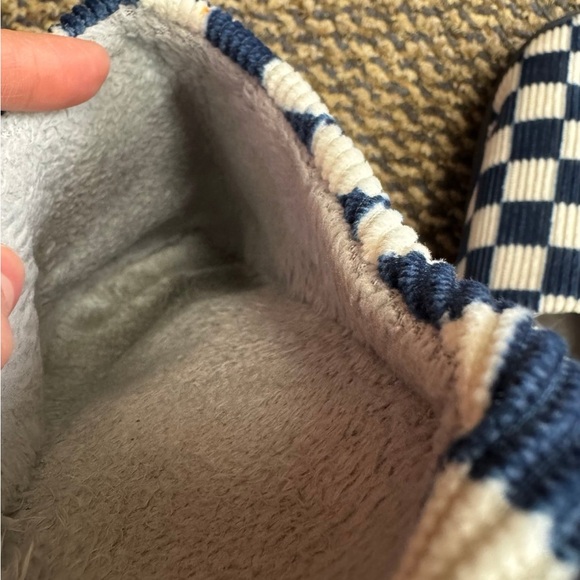 Well Worn Checkered Slip-On Fuzzy Slippers - Picture 3 of 6